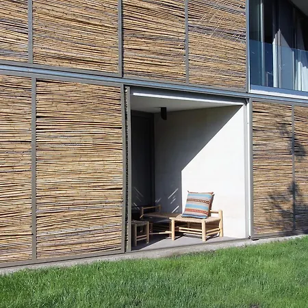 Despotiko Apt. & Toroni