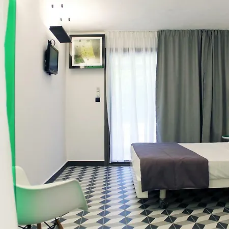 Despotiko Apt. & Hotel