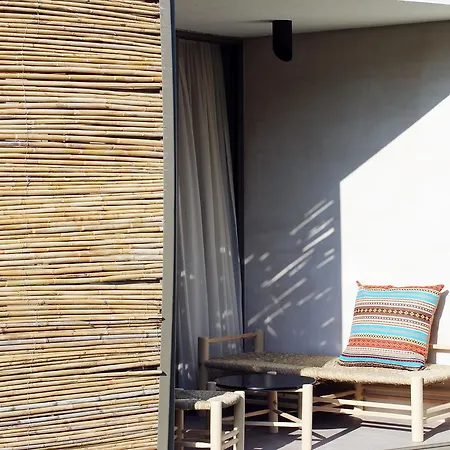 Despotiko Apt. & 3* Τορώνη