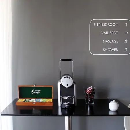 Despotiko Apt. & Hotel