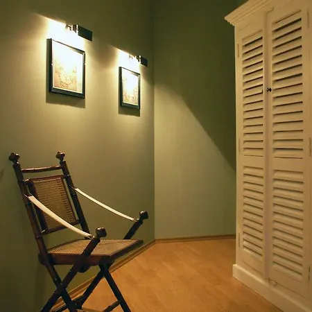 Despotiko Apt. & Hotel